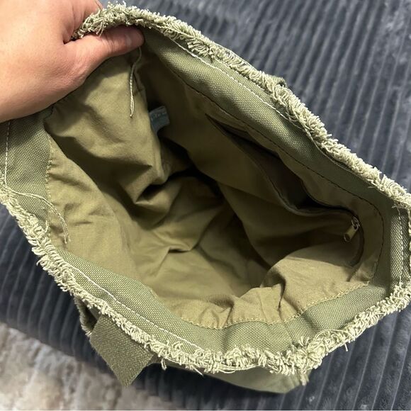 Life is Good Canvas Tote Bag Frayed Edge w/ Heart Green - Picture 6 of 8